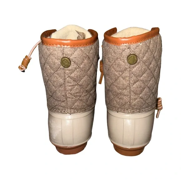 Duck Boots size 9 - Picture 3 of 5